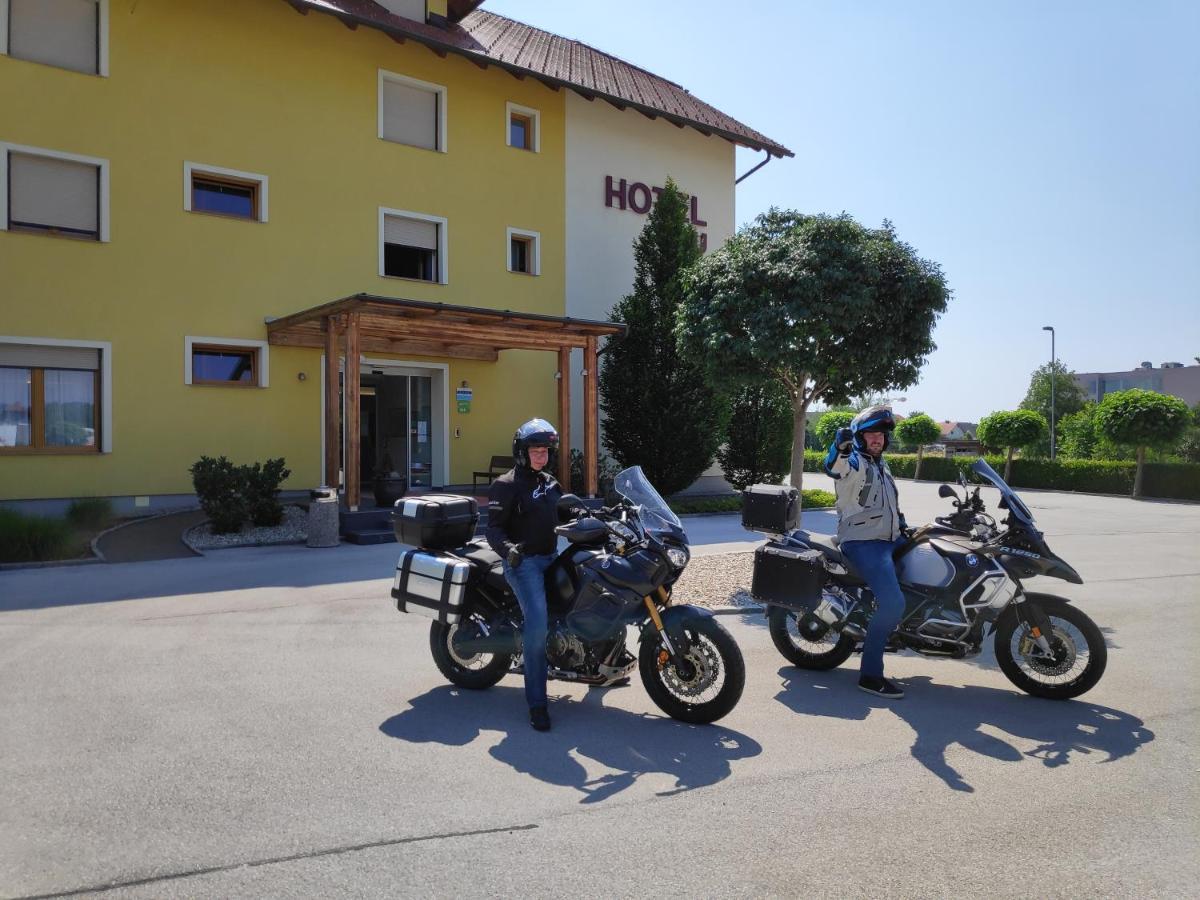 B&B Bau Marburgo Esterno foto